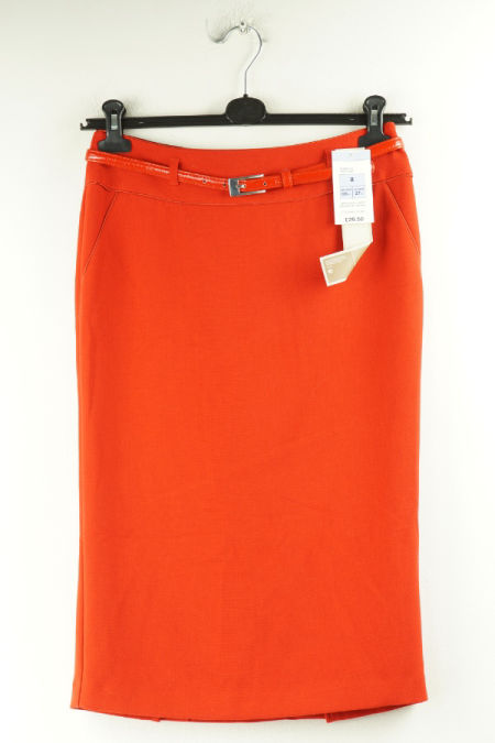 Spódnica czerwona z paskiem