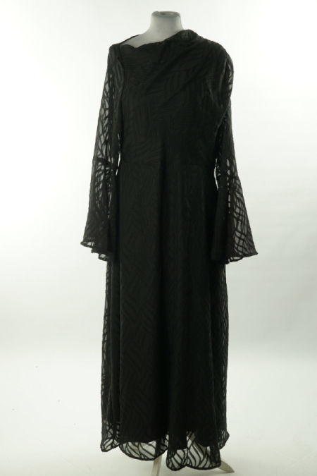 Sukienka czarna długa wytłaczana