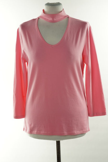 Bluzka różowa z chokerem
