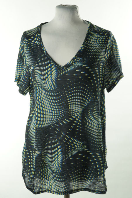 Koszulka czarna we wzorki 3D