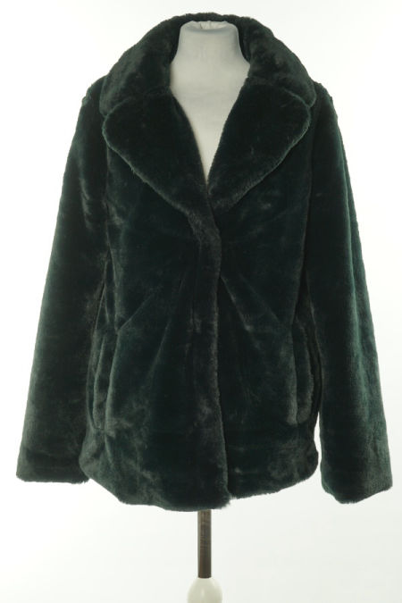 Futro krótkie czarne