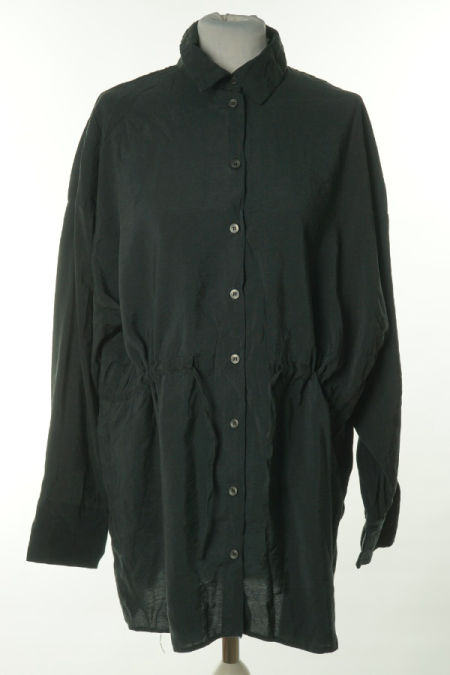 Koszula czarna ze ściągaczem