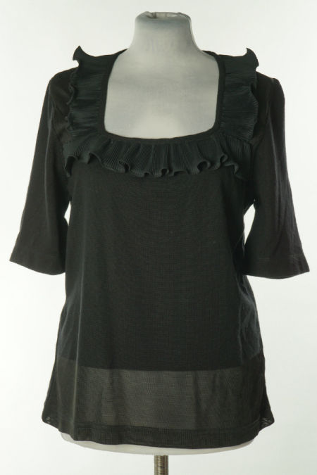 Bluzka czarna sweterkowa z marszczoną falbaną