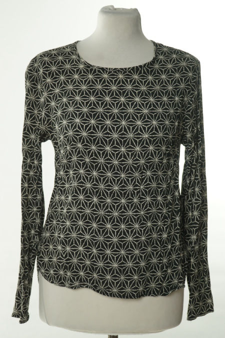 Bluzka czarna w białe wzory 