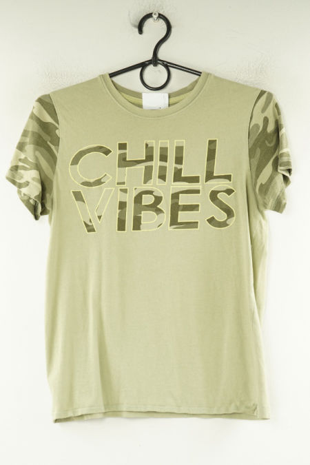 Koszulka oliwkowa napis