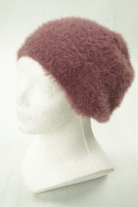 Czapka fioletowa futrzana