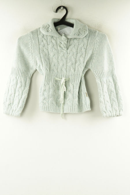 Sweter szary ze wstążką, w składzie wełna (40%) i angora (10%)