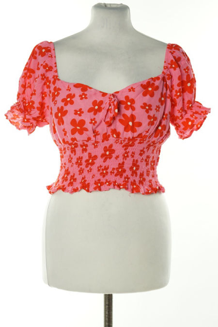 Top różowy w czerwone kwiatki