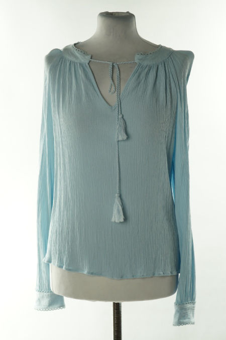 Bluzka błękitna z długim rękawem