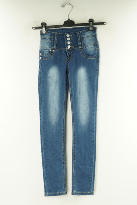 Spodnie niebieskie jeansowe z przetarciami