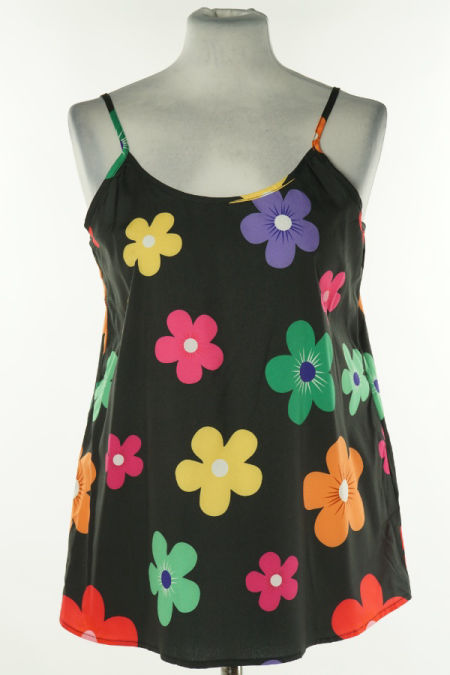 Bluzka czarna w duże kwiaty