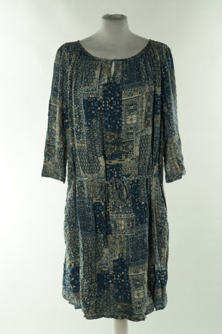 Sukienka niebieska wzorzysta z paskiem