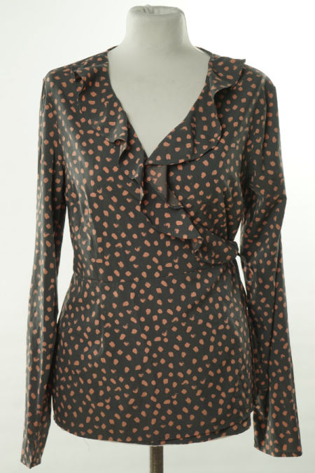 Bluzka ciemnografitowa w różowe ciapki