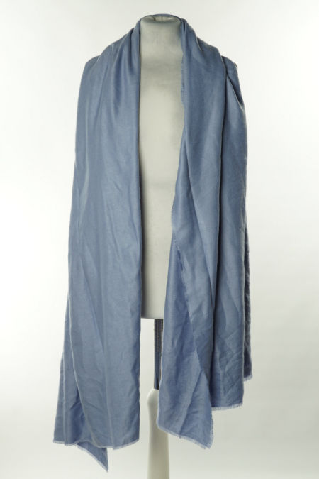 Szal niebieski postrzępiony