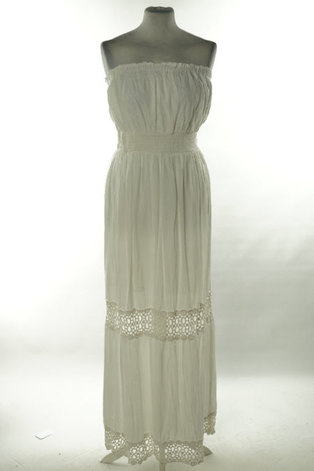 Sukienka biała z ażurowymi wstawkami