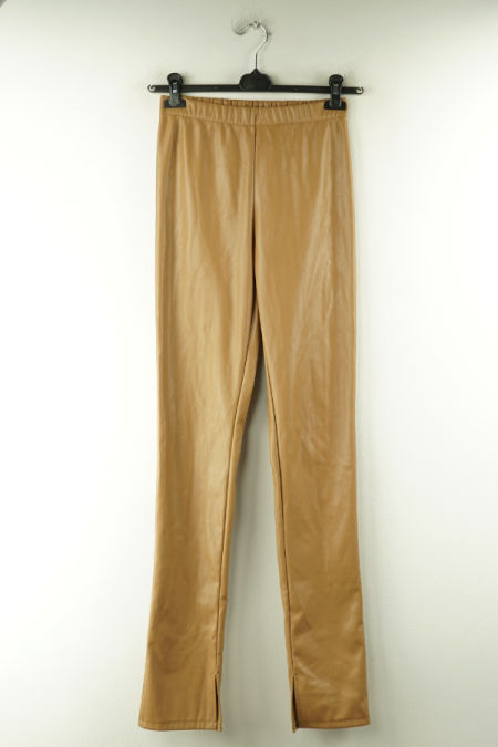 Spodnie beżowe ekoskóra