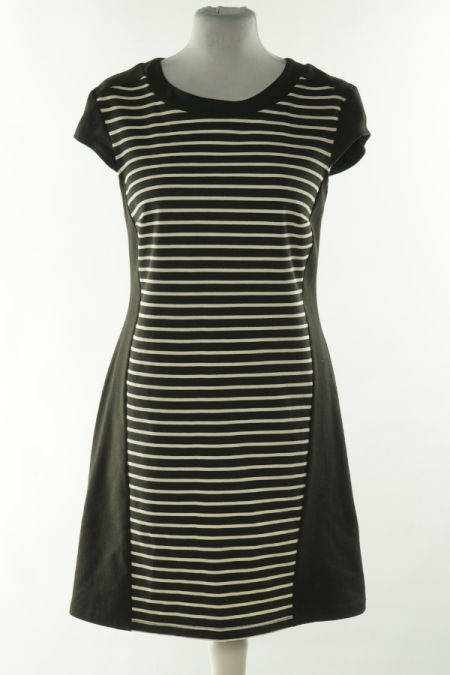 Sukienka czarna w białe paski