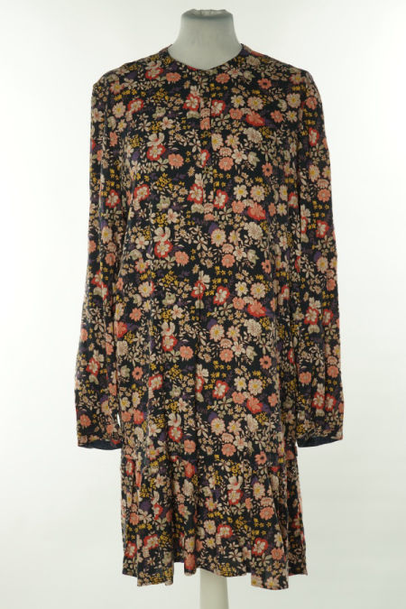 Sukienka fioletowa w kwiatki