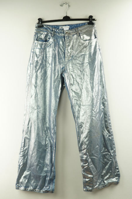 Spodnie jeansowe niebieskie pokryte srebrnym brokatem, ZARA