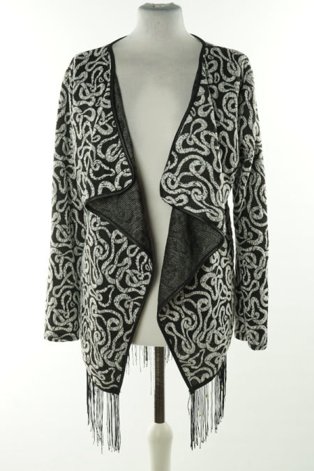 Narzutka czarno-biała z frędzlami