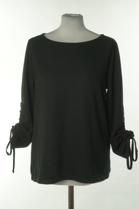 Bluzka czarna z marszczeniem na rękawach