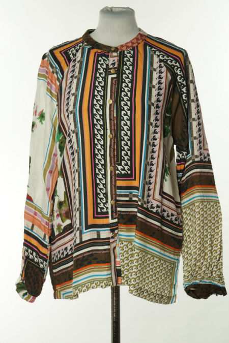 Koszula w kolorowe wzory