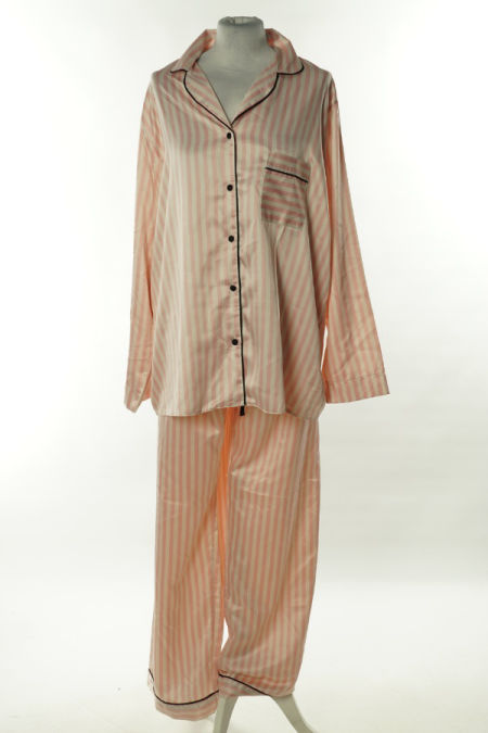 Piżama kremowo-różowa w paski