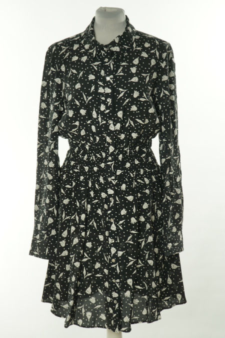 Sukienka zapinana czarna w białe kropki i kwiatki