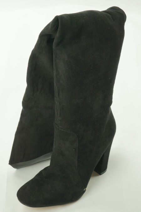 Kozaki czarne zamszowe z cholewką za kolano