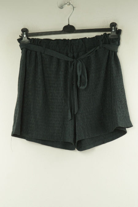 Krótkie spodenki materiałowe czarne cienkie
