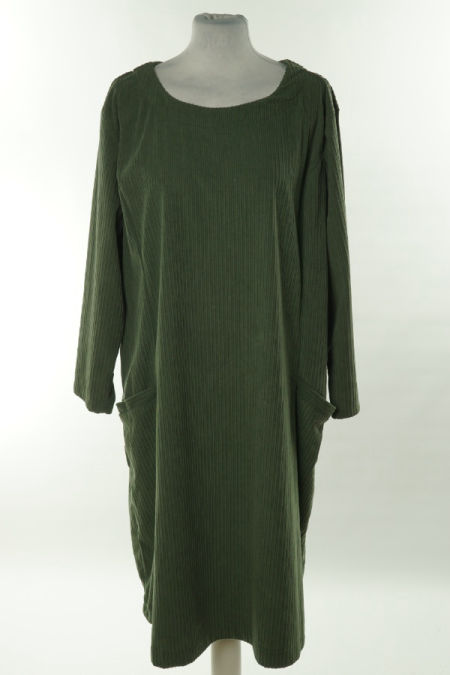 Sukienka zielona z kieszeniami