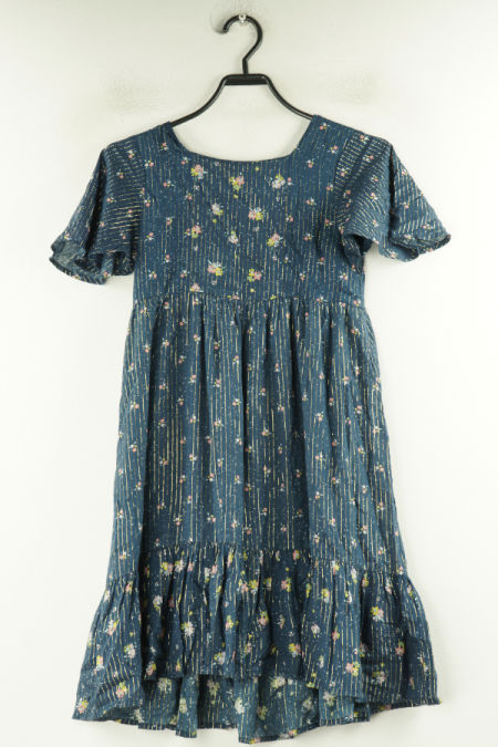 Sukienka granatowa w kwiatki i paski