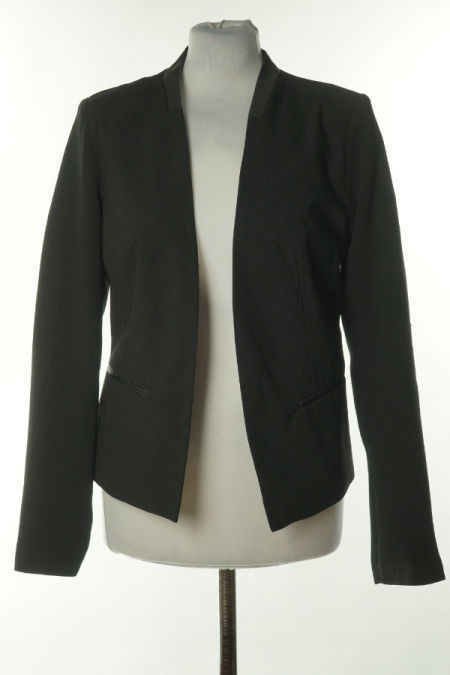 Narzutka czarna ze wstawkami z ekoskóry