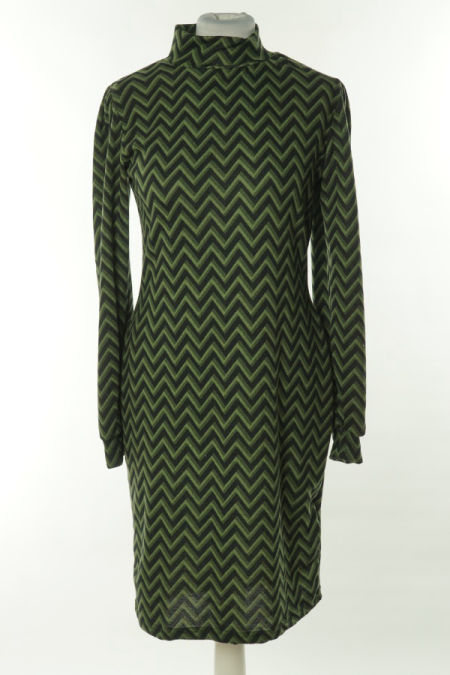 Sukienka zielono-czarna w jodełkę