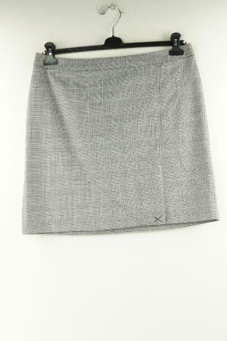 Spódnica biało-czarna w kratkę