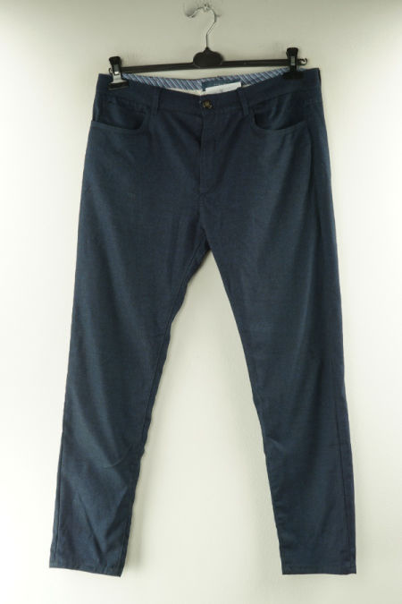 Spodnie granatowe w kropki