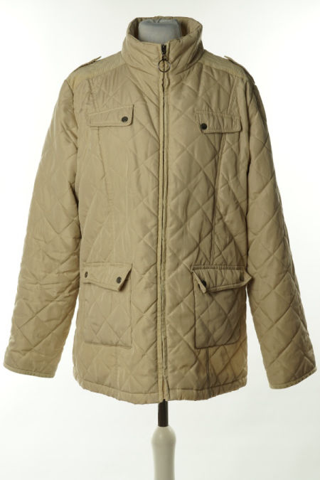 Kurtka beżowa lekko pikowana