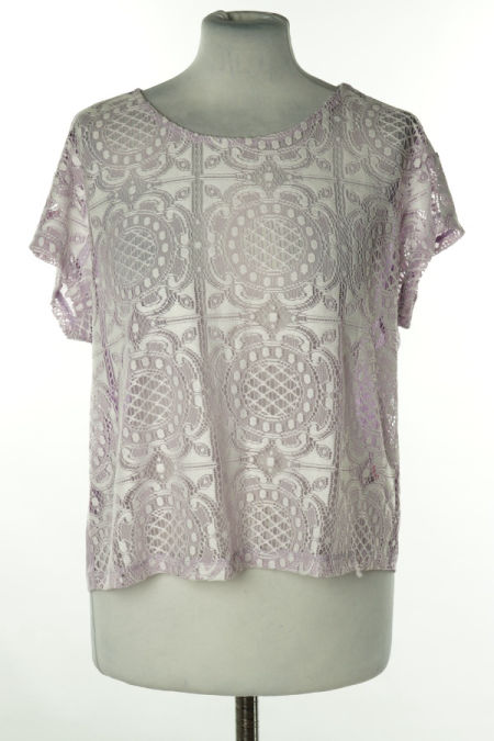 Koszulka fioletowa z białą koronką