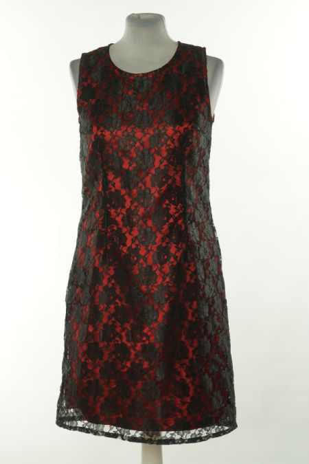 Sukienka czerwona z czarną koronką