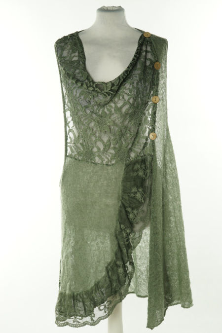 Narzutka zielona sweterkowa z koronką