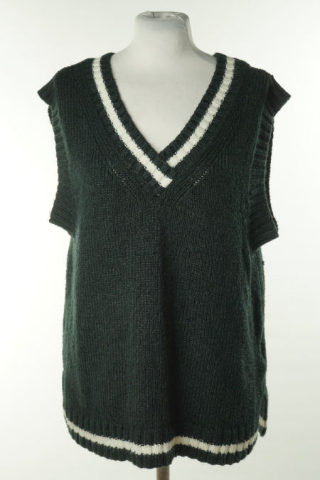 Kamizelka sweterkowa czarna z białymi wstawkami