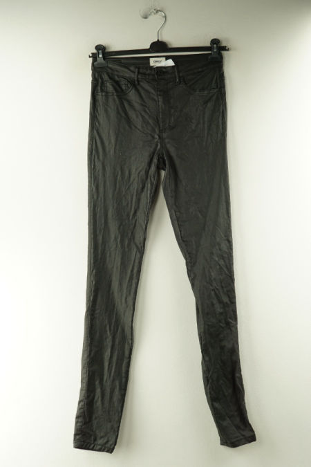 Spodnie czarne woskowane