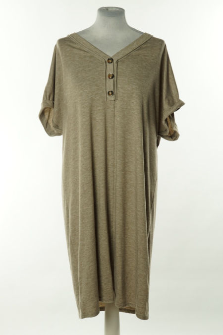 Sukienka beżowa z guzikami