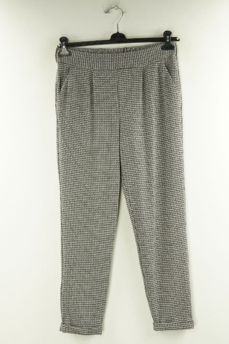 spodnie czarno - białę w pepitkę