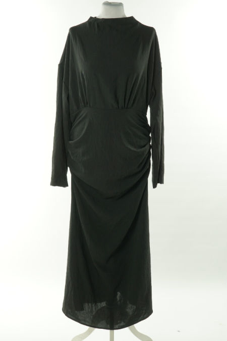 Sukienka czarna elegancka, drapowana