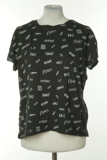 Koszulka czarna z napisami