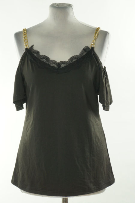 Koszulka czarna z łańcuszkami