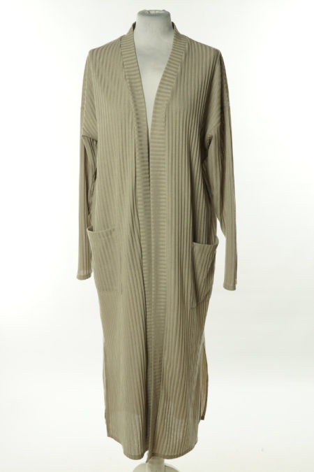 Narzutka beżowa prążkowana