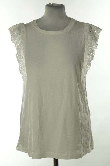 Koszulka biała z ażurowymi falbankami