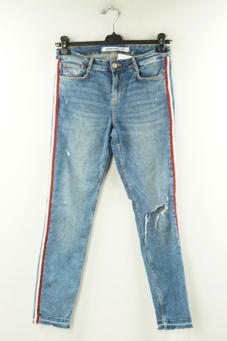 Spodnie niebieskie jeansowe z dziurami i lampasami